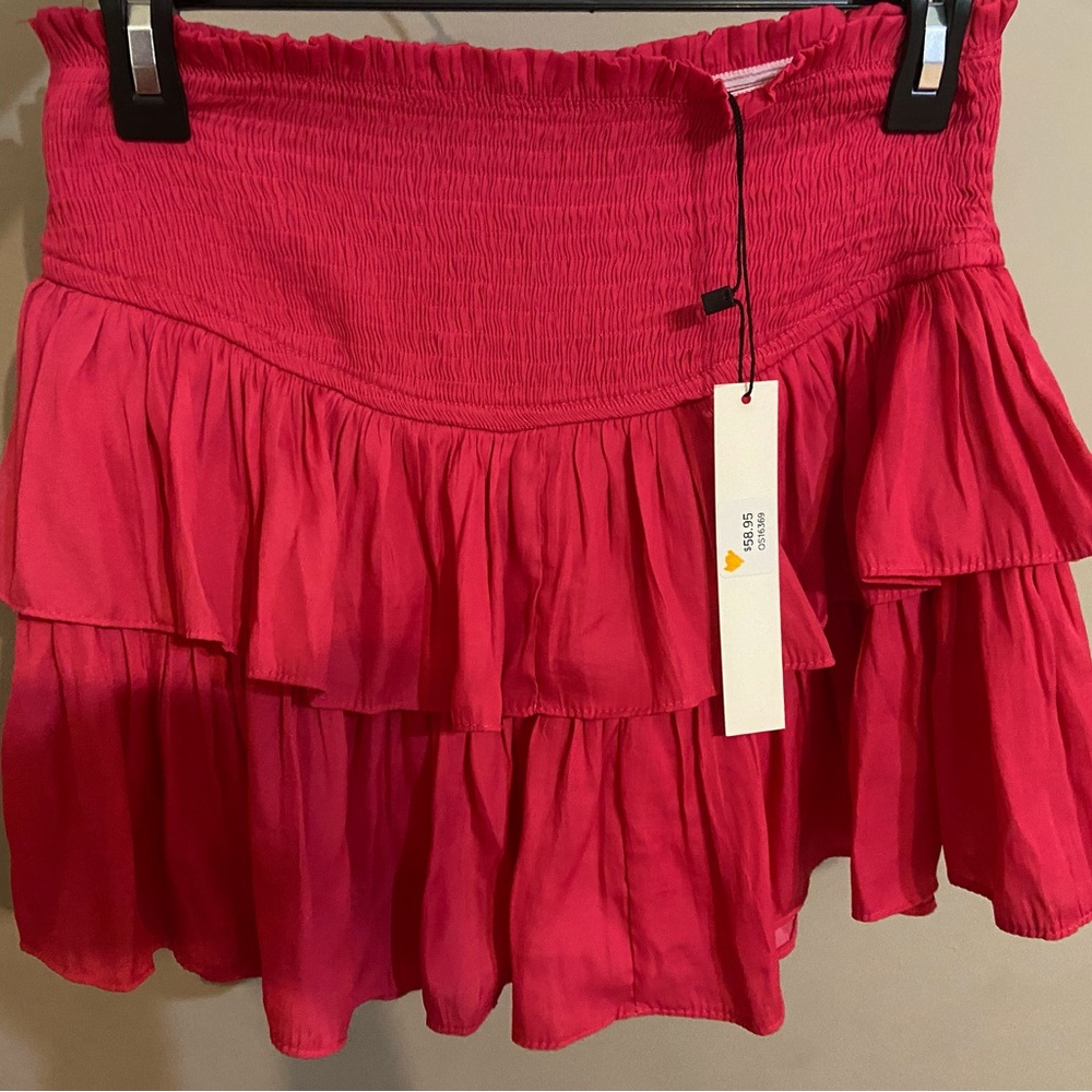Mustard seed hot pink ruffle mini skirt size medium. new with tags
